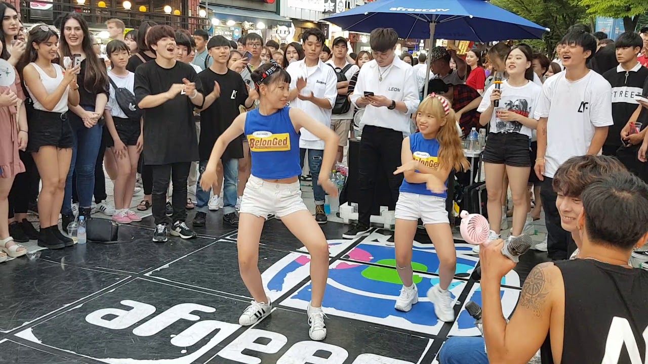 180721 BAAM - 춤추는 곰돌 홍대 버스킹 직캠ㅣBAAM - AF STARZ Hong-dae busking fancam