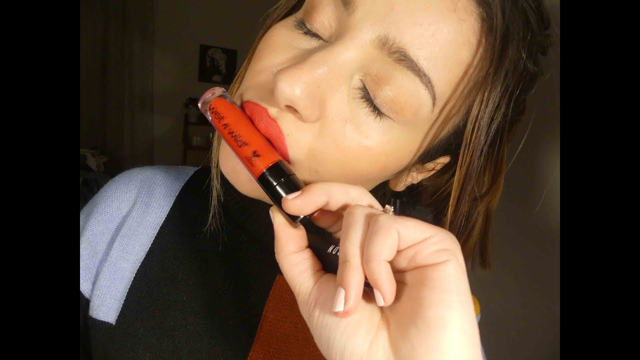 ❤ASMR LIPSTICK APPLICATION | CLOSE UP & WHISPERING