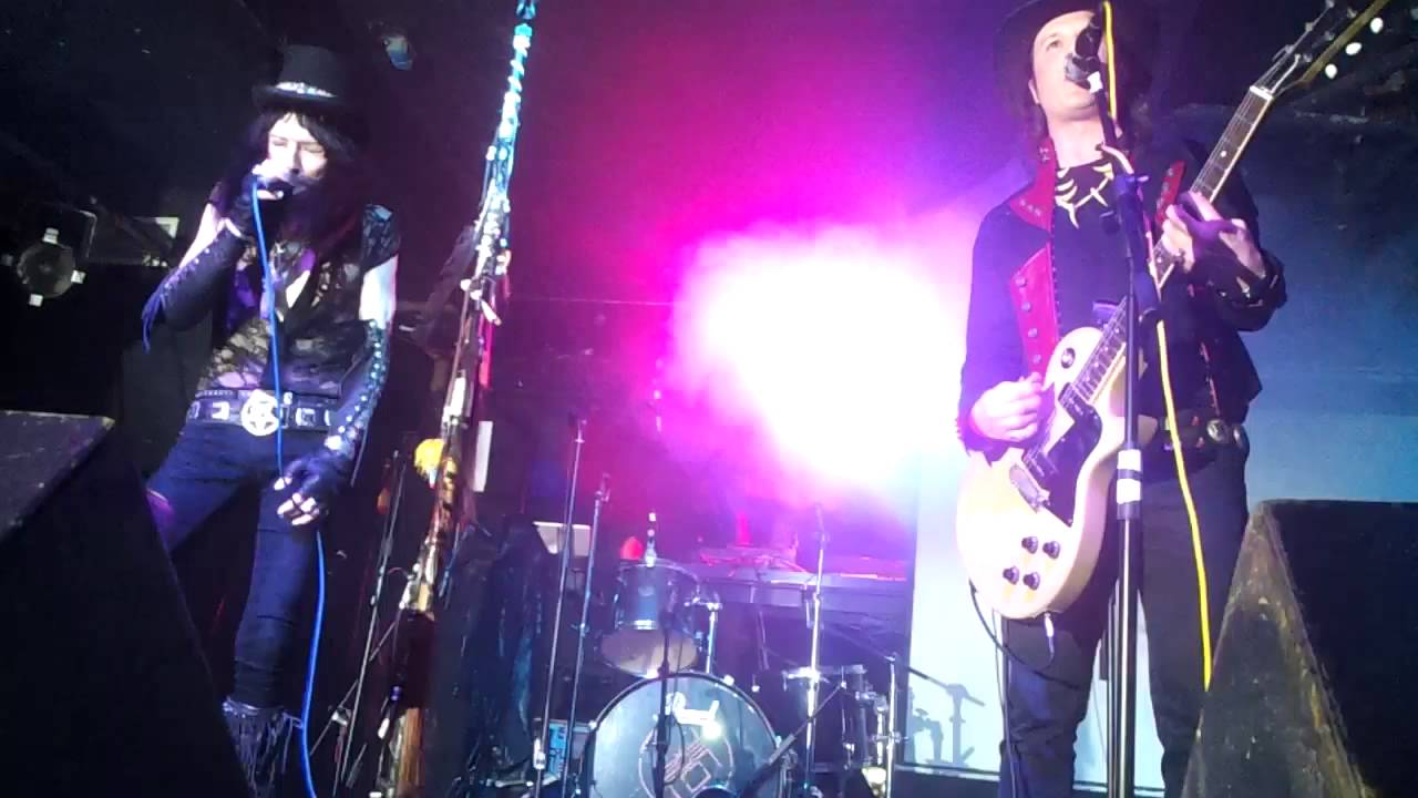 Tango Pirates - Danny Fury & Jack Flint - Children At Play live