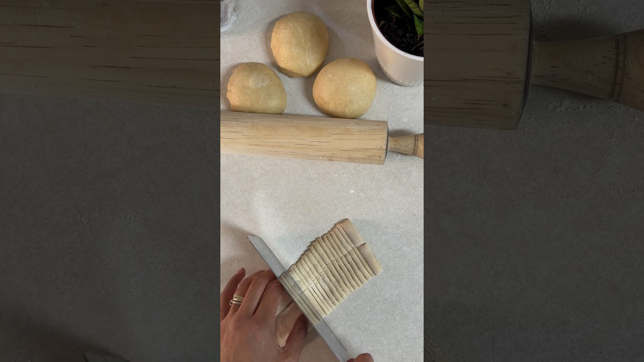 D&iacute;a de pasta fresca 😚🍝#wilbread #sourdough #masamadre #pastafresca #freshpasta #shorts