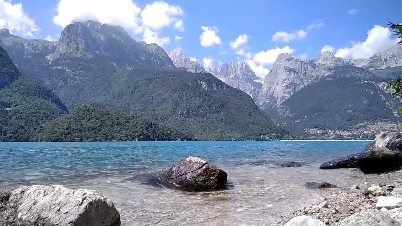 Camera Fissa Sul Lago di Molveno (Video Relax)