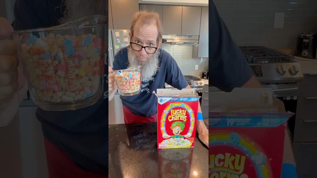 Lucky Charms &ldquo;Rice Krispie&rdquo; Treats