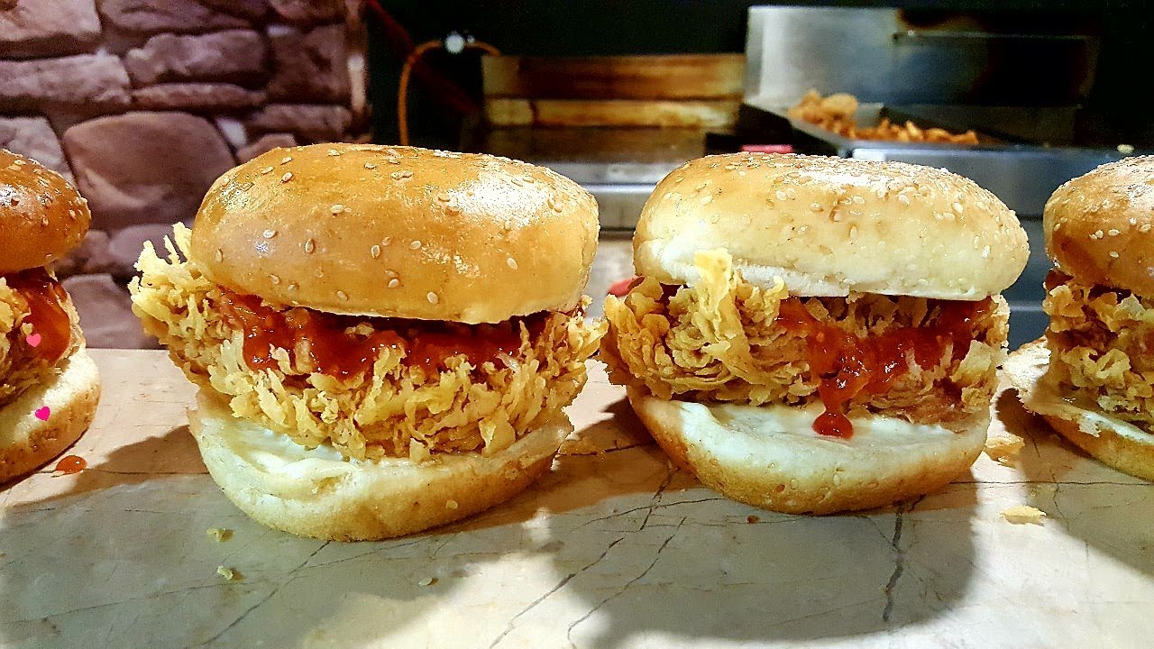 Crispy Zinger Burger Recipe By Cooking With Kawish