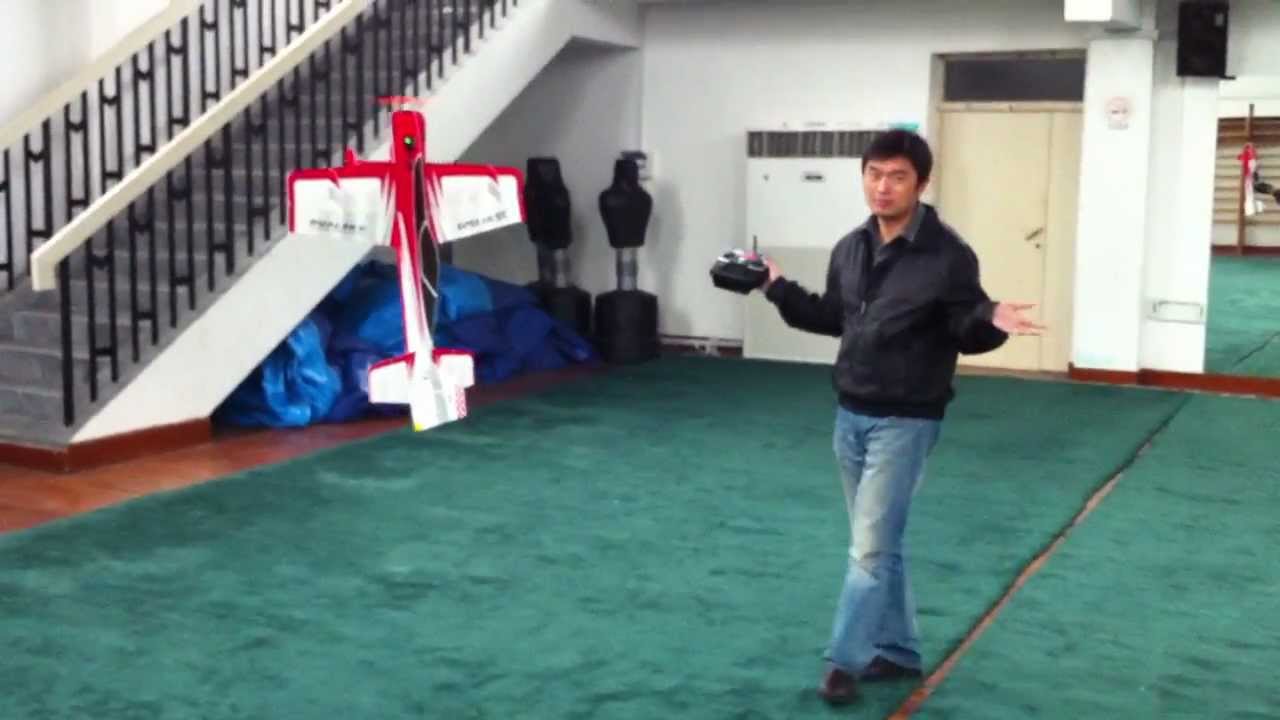 Hovering with the prototype of Dualsky FC130
