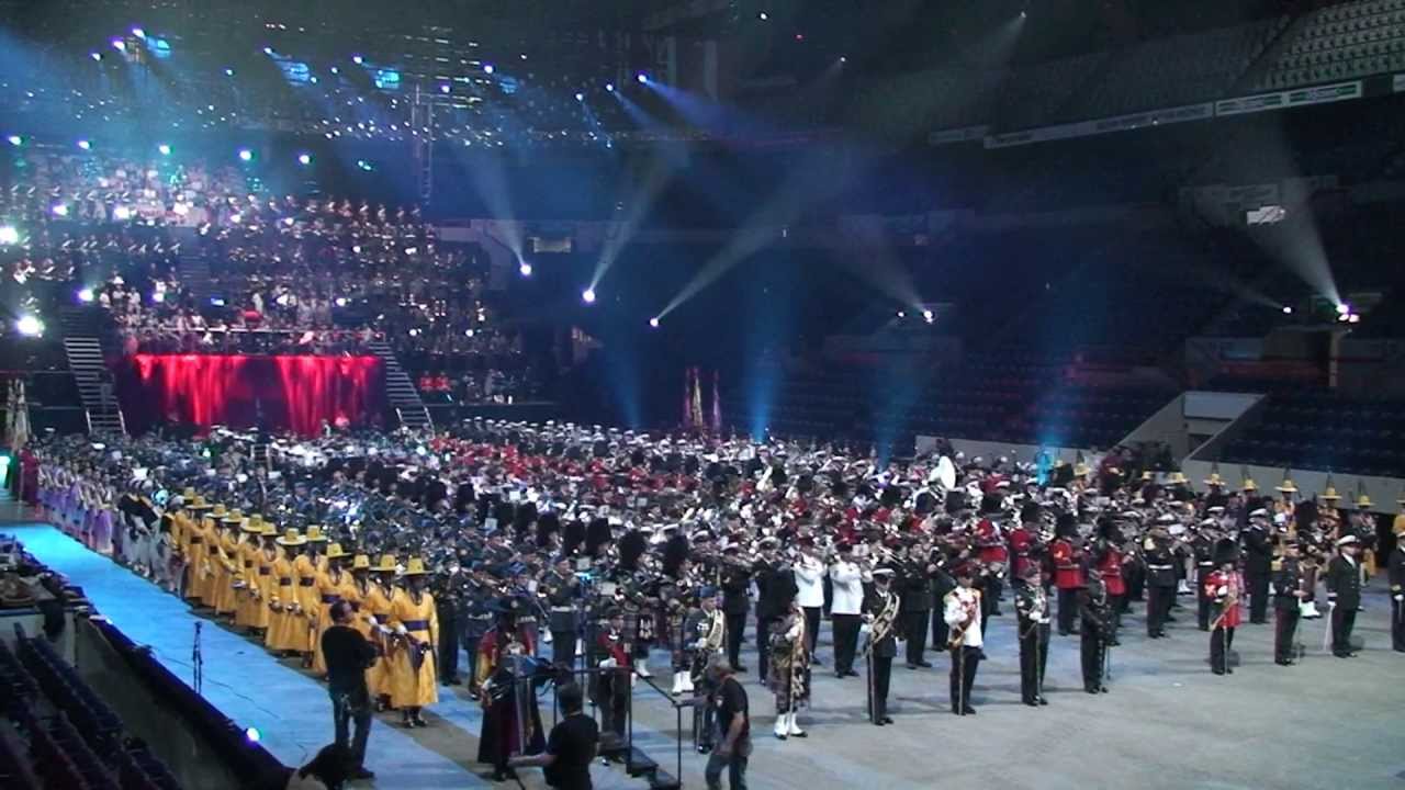 SAF Central Band - 2008 Qu&eacute;bec City Int Festival of Military Bands - Tattoo mass band exit rehearsal
