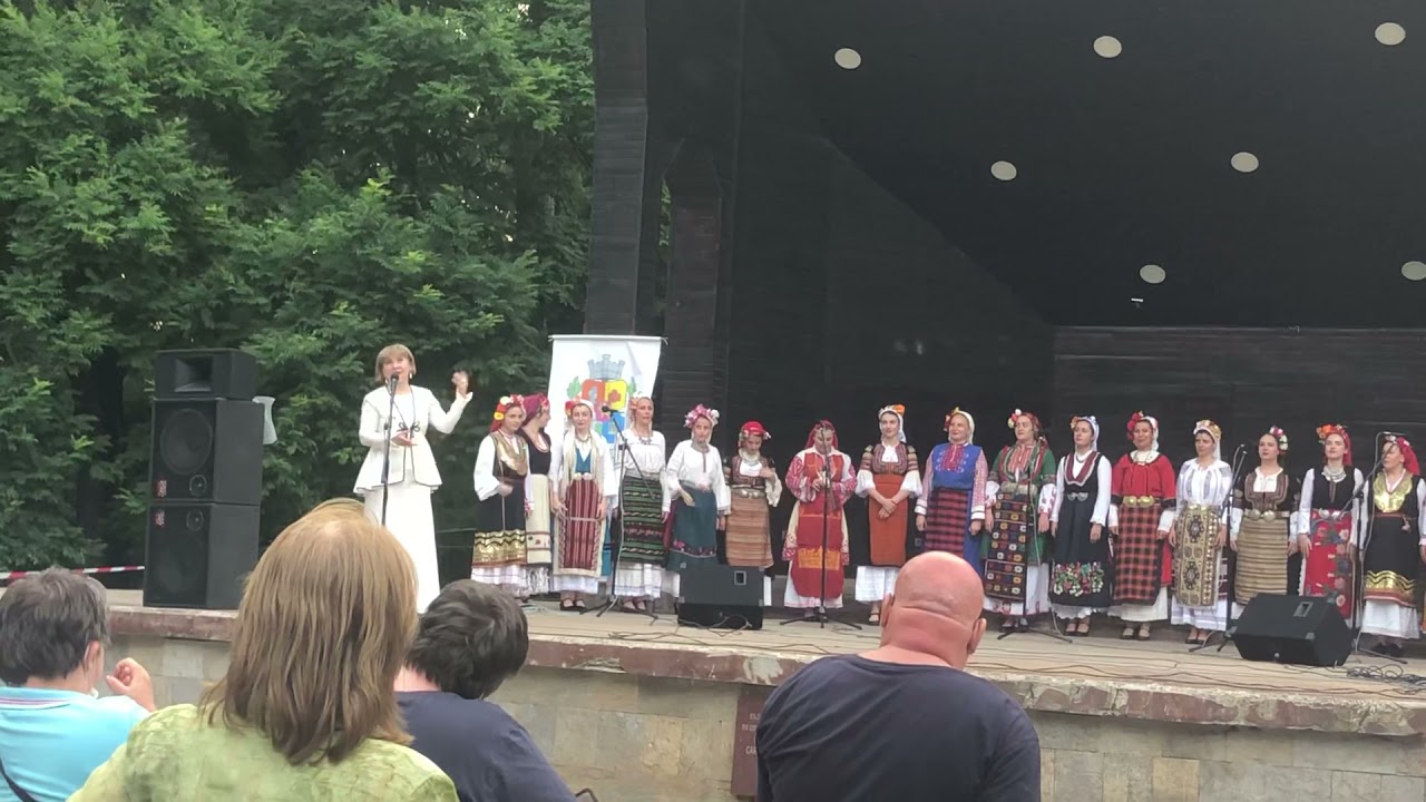 “Кафал свири” - музика: Петър Льондев, изп. Хор “Ваня Монева”, Борисова градина, лятна сцена