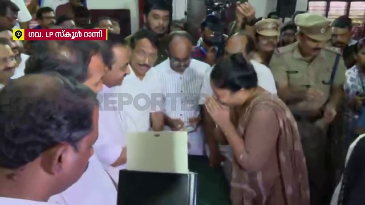 റാന്നിയിലെ ദുരിതാശ്വാസ ക്യാമ്പില്&zwj; മുഖ്യമന്ത്രി VD Satheesan, സ്ഥിതിഗതികള്&zwj; വിലയിരുത്തി