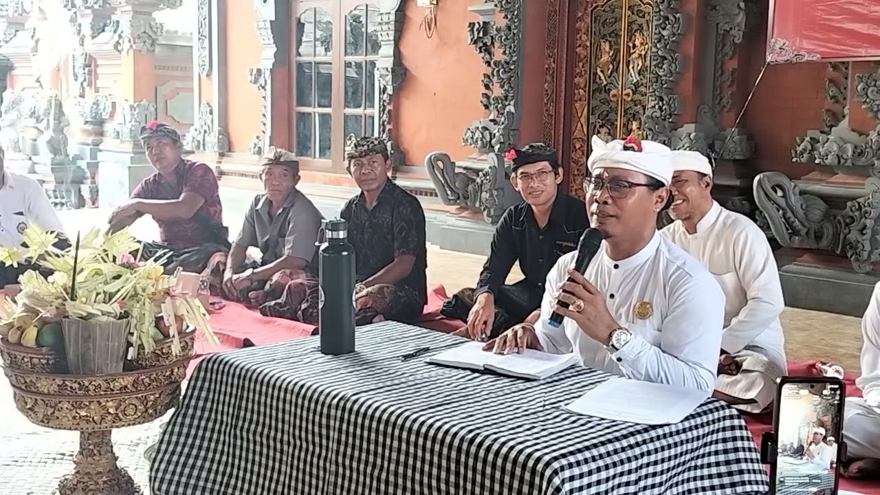 DARMA WACANA Gunung dan Pura adalah LINGGA atau SETANA Ida Sanghyang Widhi Wasa 