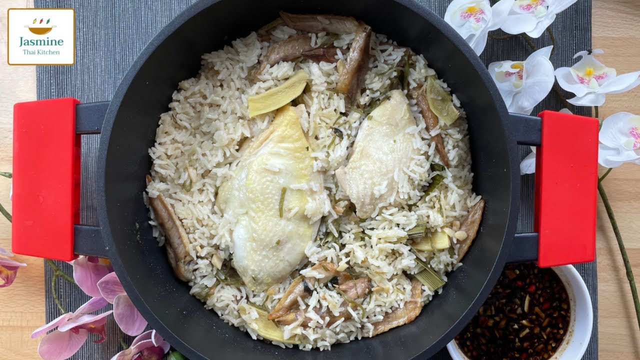 Ep 49 Hainanese Style Chicken \ Perfectly Cook in a Pot \ ข้าวมันไก่ ทำในหม้อใบเดียว ข้าวหอมนุ่ม