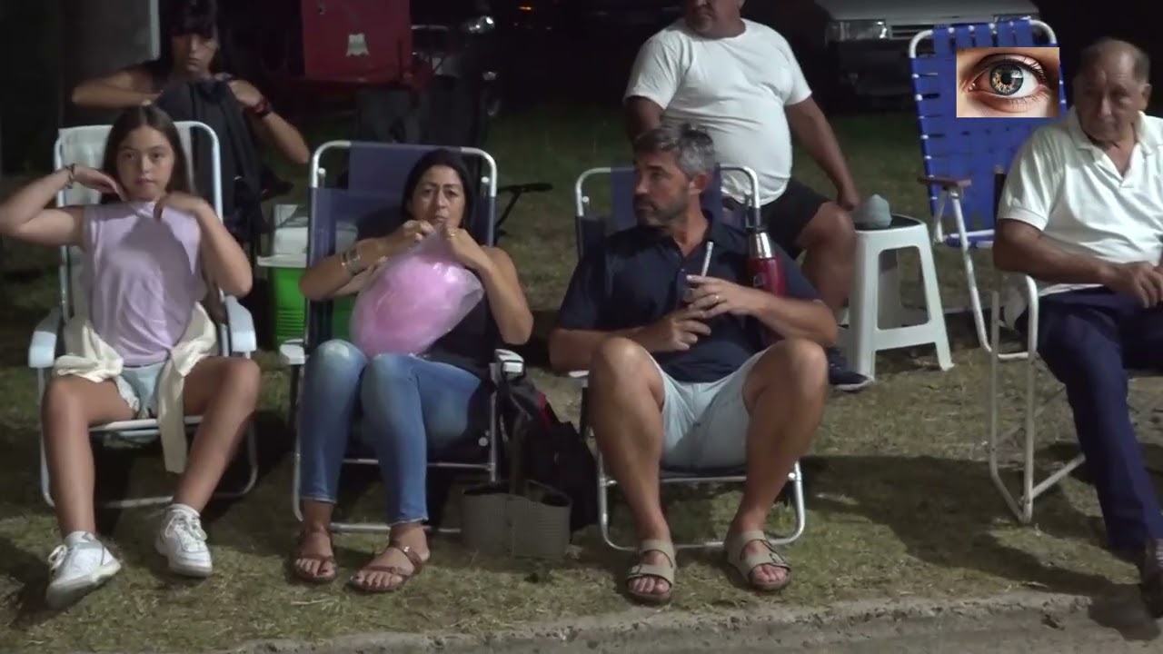MIRANDO DE FRENTE... LOS SILLONES  DEL CORSO DE LIEBIG...2026