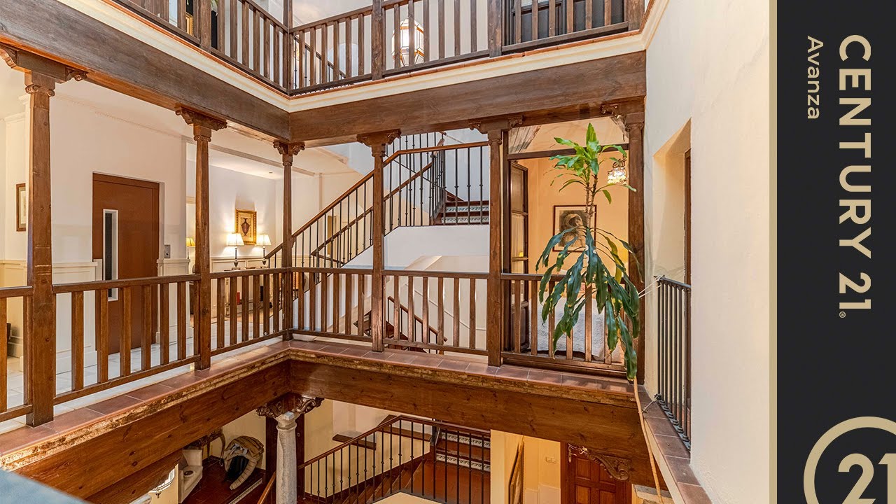 Casa señorial en venta en Granada - Century 21 Avanza Granada