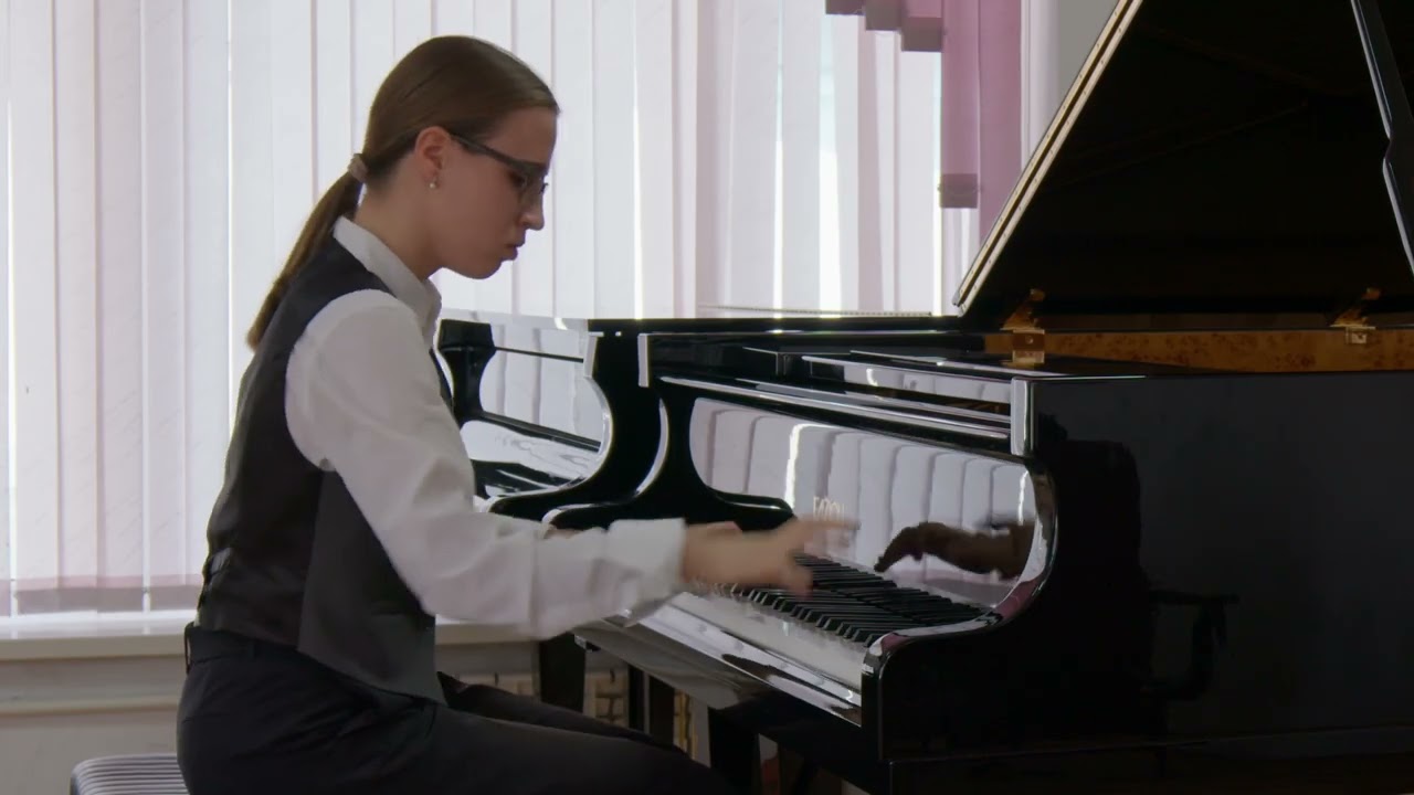 Sergei Rachmaninov - Musical Moment No.4 in E minor