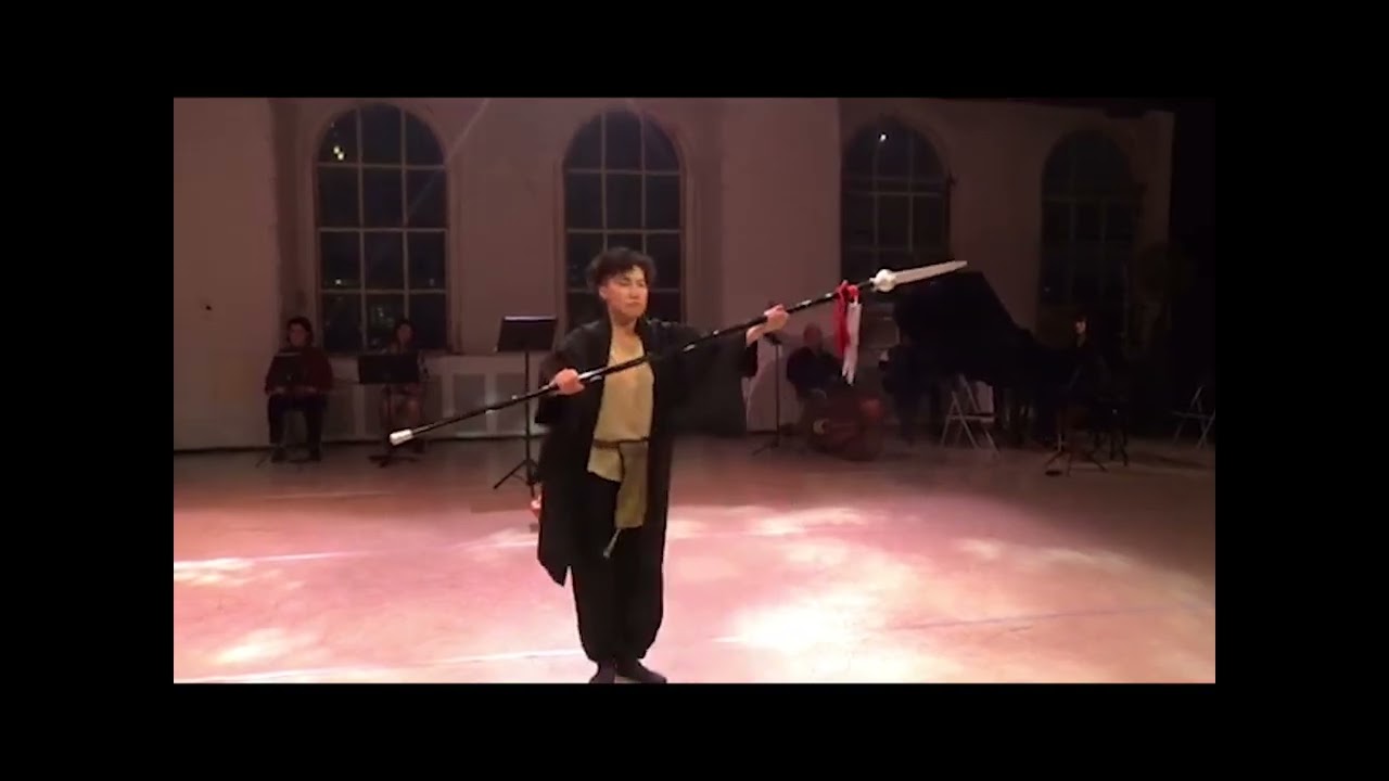 Bin LI Concerto for clarinet, gagaku, strings. Thomas PIERCY, clarinet. Maki YAMANAE, bugaku dancer