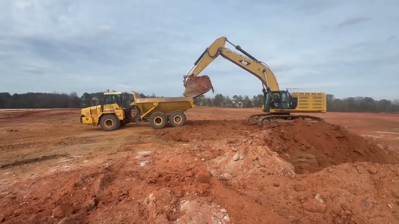 CAT Excavator Working