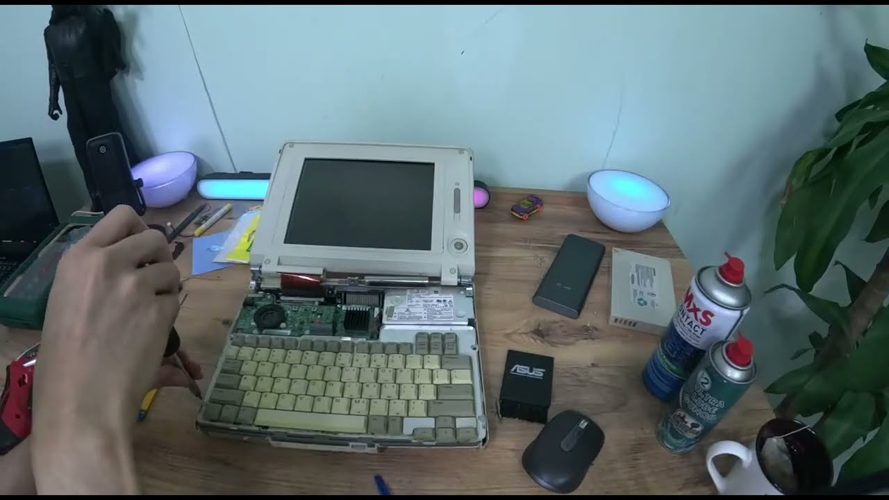 30 YILLIK LAPTOP'UN İÇİ NASIL?