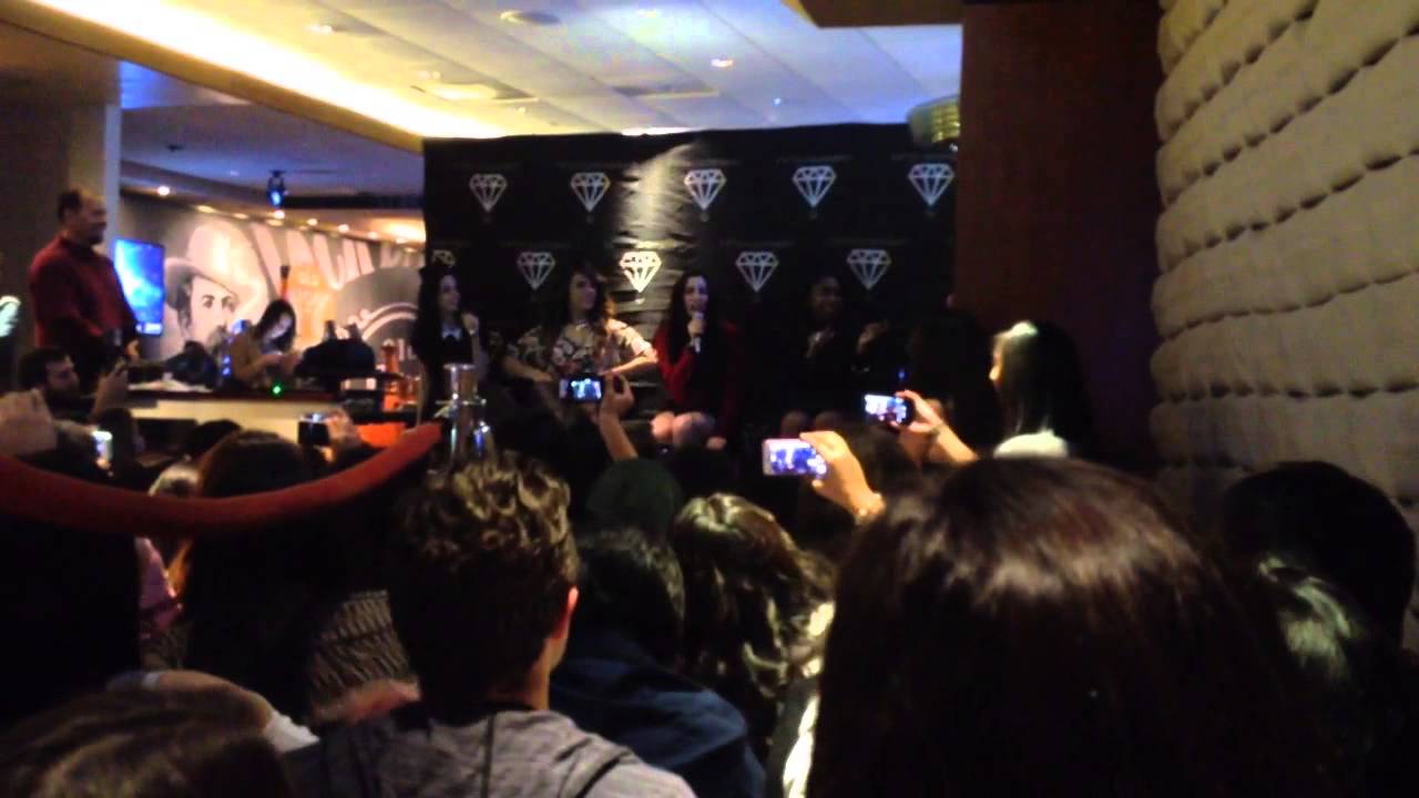 Fifth Harmony - Questions and Answers - Neon Lights Tour An