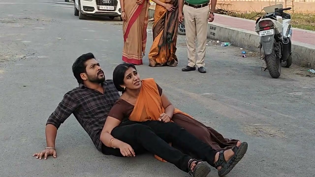 அன்பு ஆனந்தி மகேஷ் Bloopers 😂😂#singapennepromo #singapenneserial