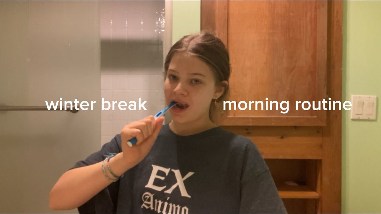 HIGH SCHOOL MORNING ROUTINE (on break) | VLOGMAS FAY 18