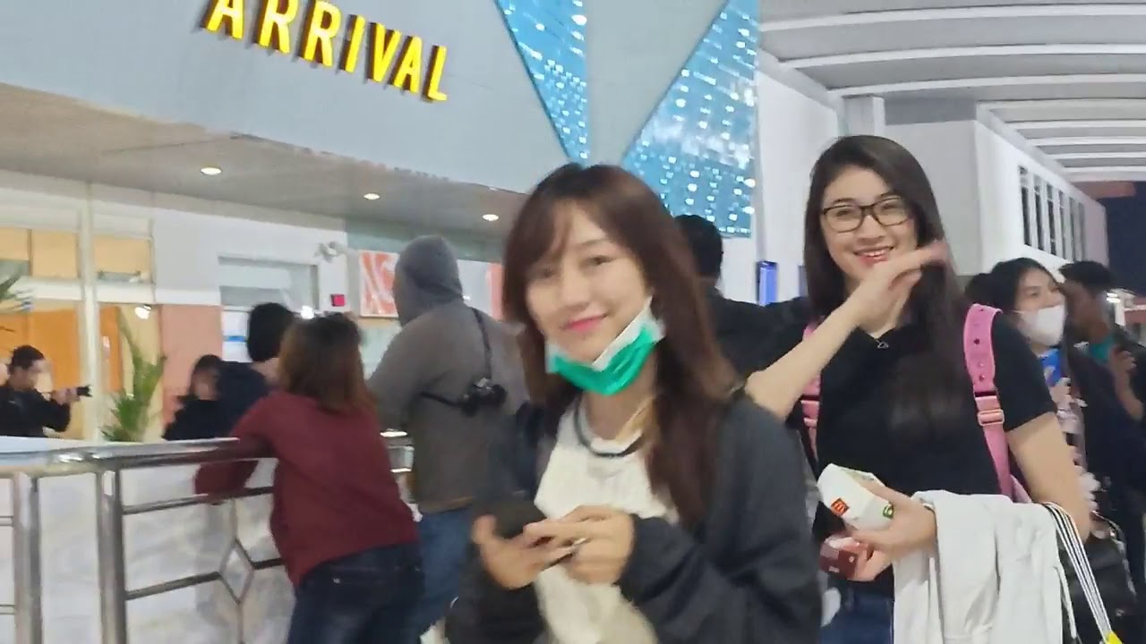 Laskar Matahari Terbit di Kota Makassar ( JKT48 Team KIII ) #VlogJosei48
