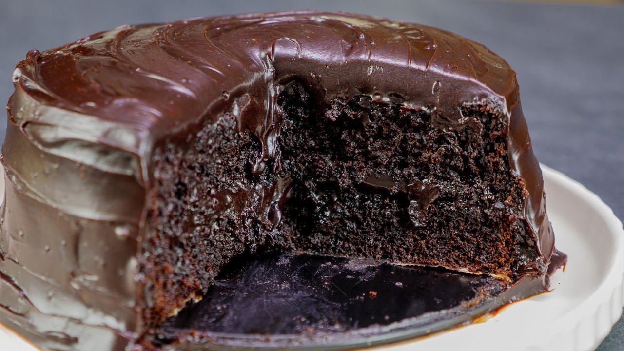 Moist Chocolate Banana Cake So Rich It Tastes Like Fudge