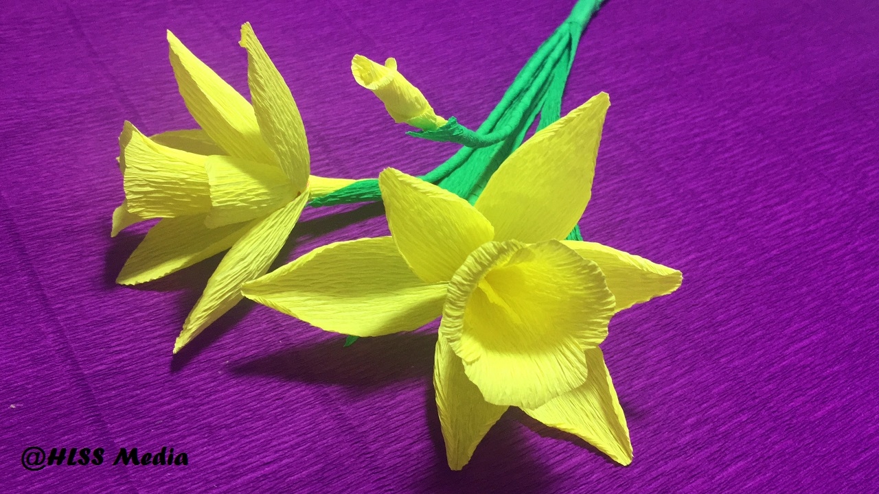 How to make beautiful daffodils Origami paper flower easy/ DIY crepe Paper Flower Step by step