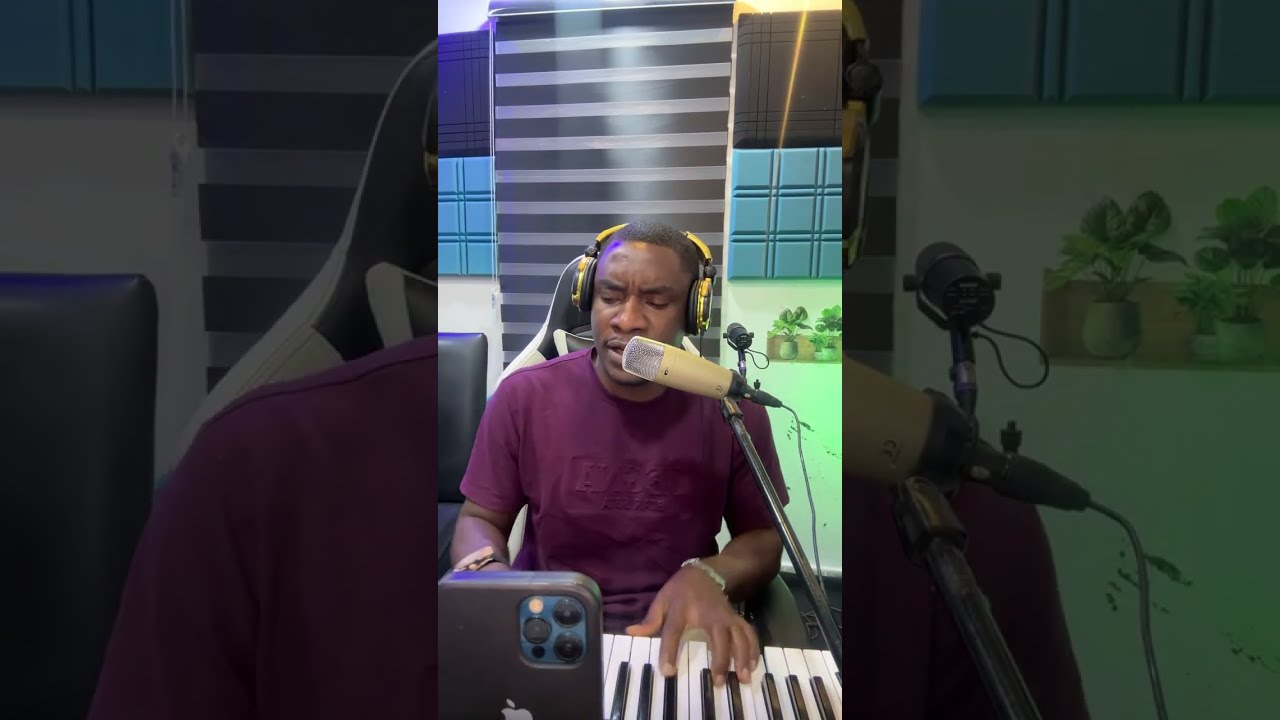 EphraimPraise is live
