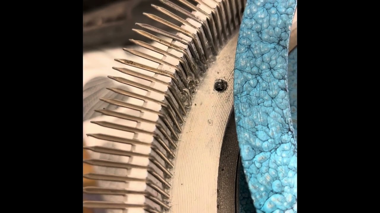 How to repair damaged spikes on The Hague Linker