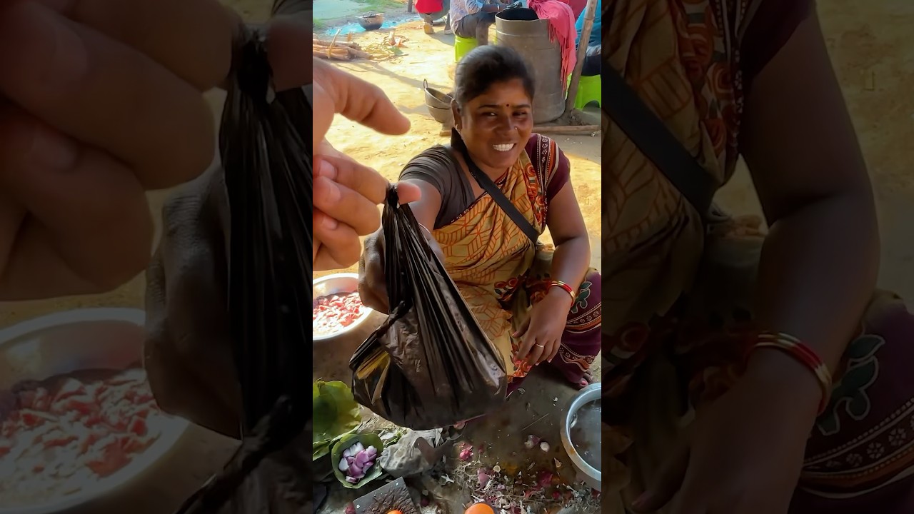Jharkhandi Didi's Adivasi Style Chulha Chicken Recipe #jharkhand #shorts