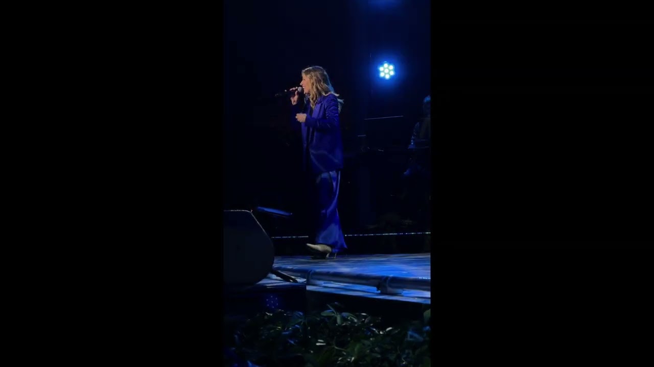 Caissie Levy Let It Go