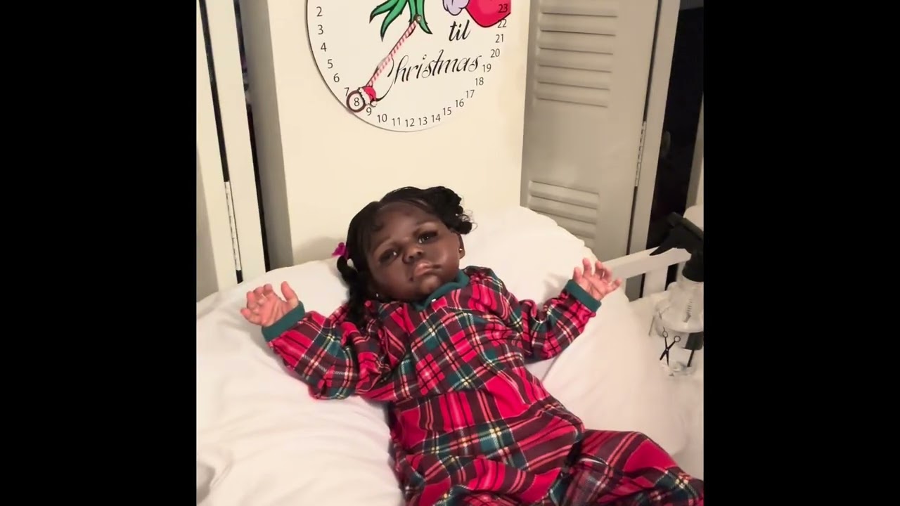 Changing my triplets Jonae, ￼ Josiah ,and Jonah into Christmas sleepers Dec 8, 2025 