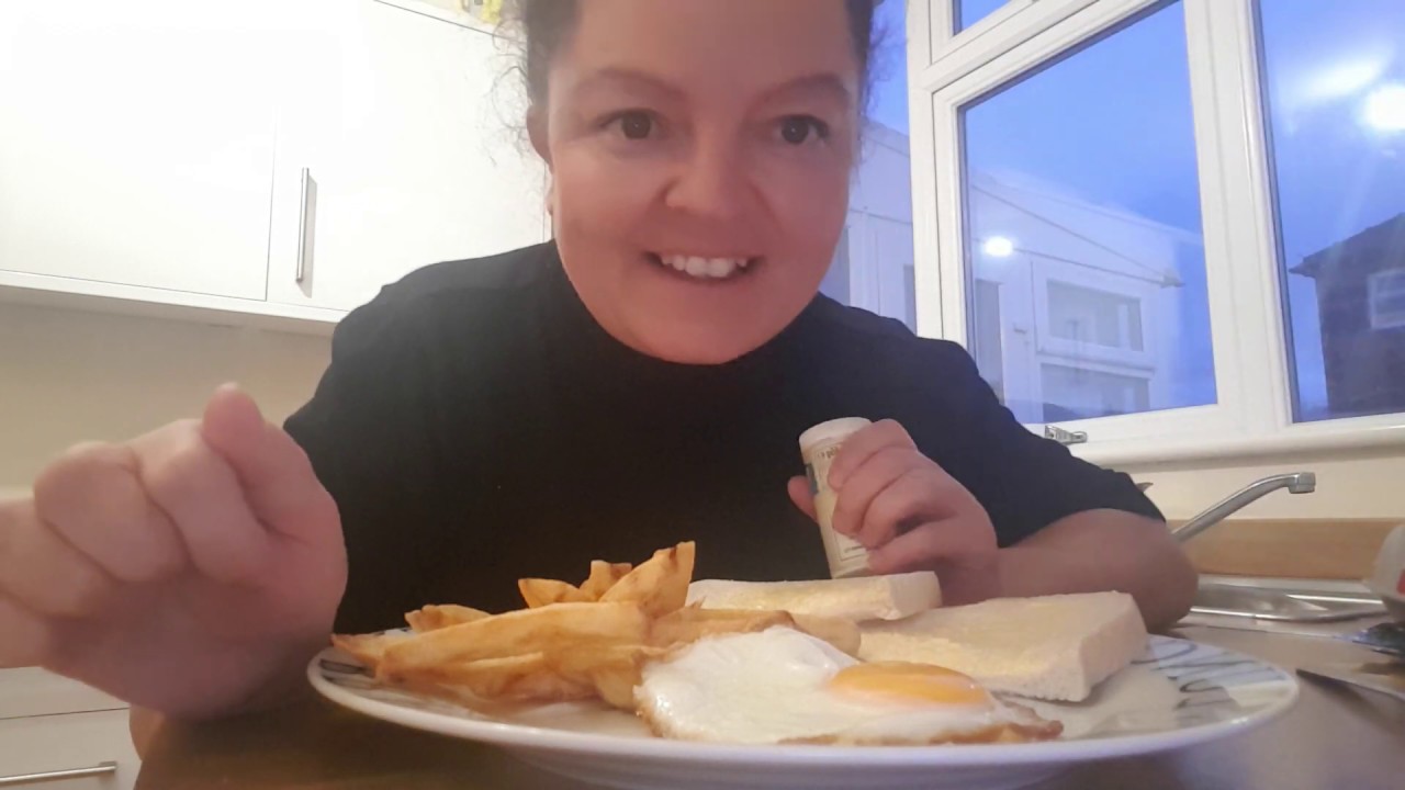 ASMR HOMEMADE CHIPS & EGG