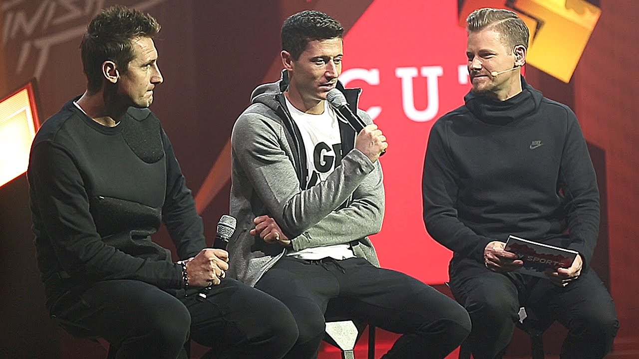 Lewandowski & Klose about best Defender, 5 Goals in 9 Minutes .. Q&A