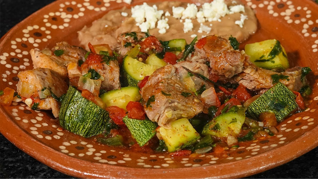¡Descubre el Secreto de las Calabacitas con Carne de Puerco!