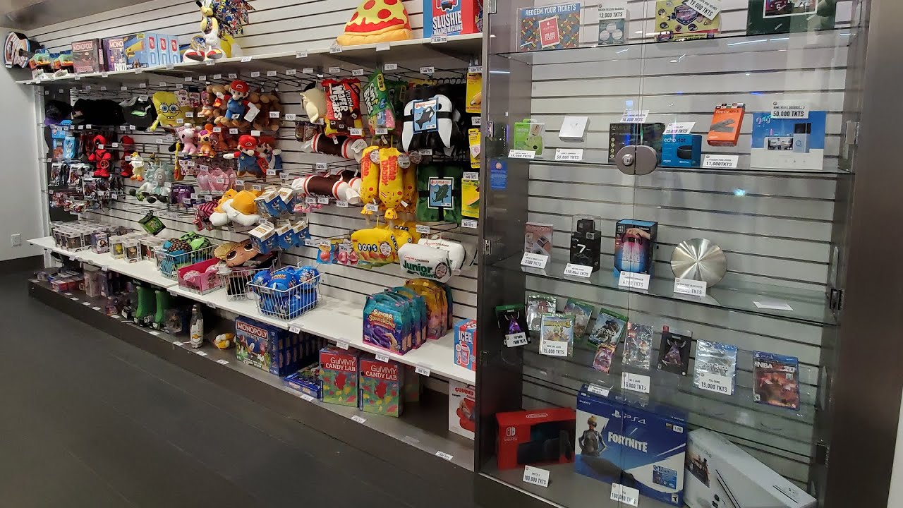 What You Can Win at Dave & Busters | 2020 Winners Circle Walk Through