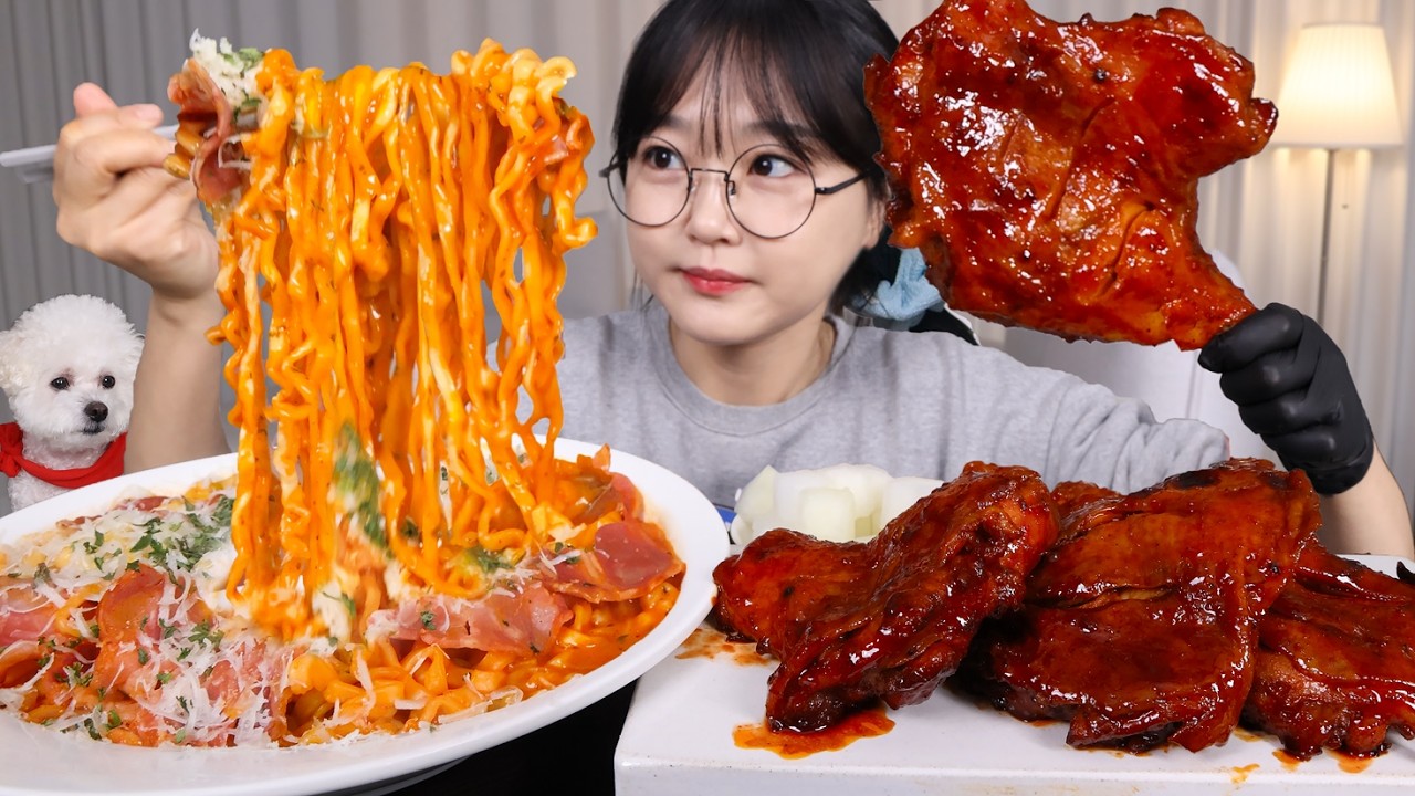 Большая куриная ножка и лапша Buldak🍗🔥Mukbang ASMR