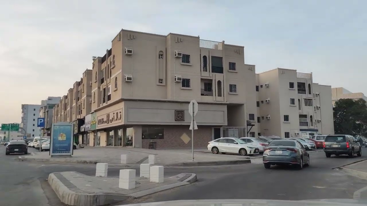 جولة تعريف بعض محلات شارع عبدالله السليمان حي الفيحاء مدينة جدة الجميلة