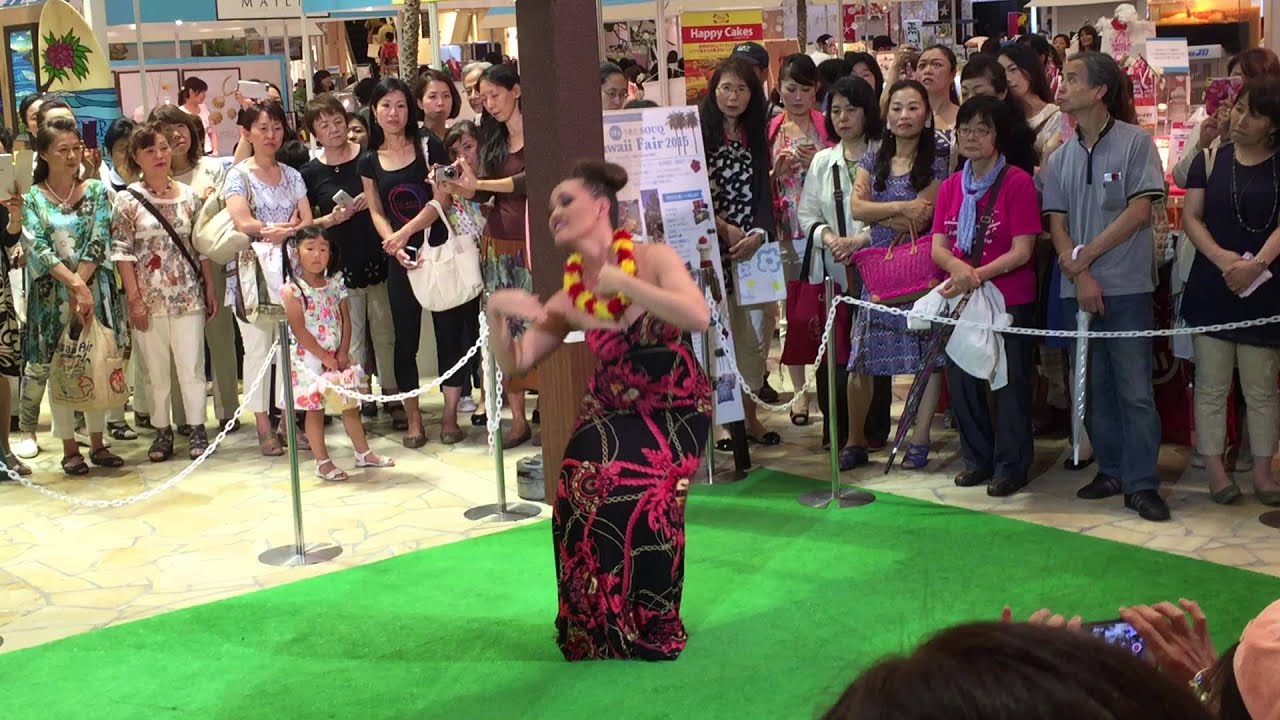 ［HD］ハワイフェア2015 阪急梅田本店 Miss Aloha Hula 2010 　Mikaさん　♪Waikahuli