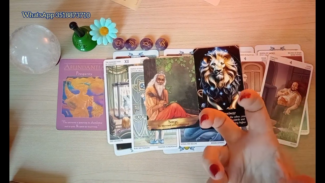 🔔🔮Tieniti pronta per quello che sta per arrivare dall'Universo...  TAROCCHI