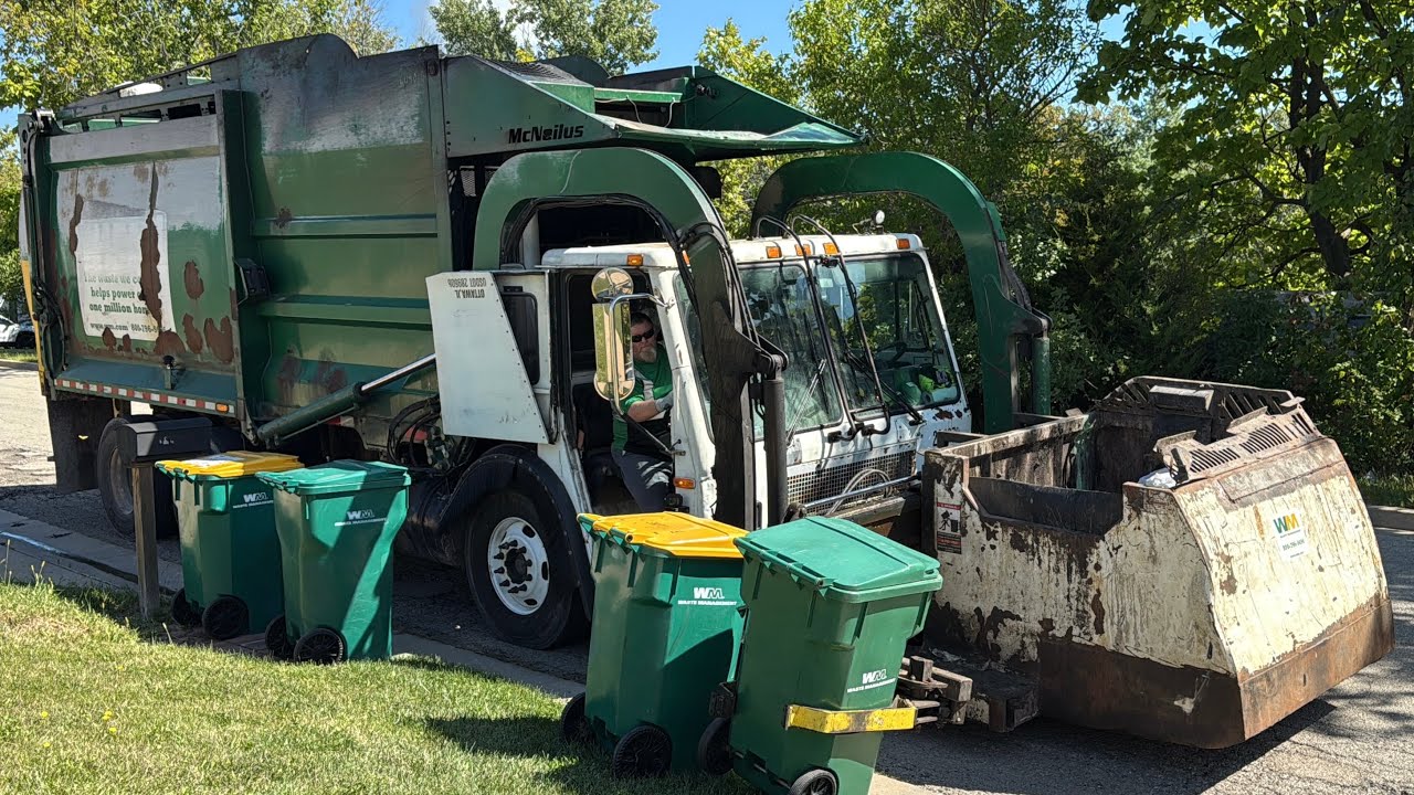 Waste Management Mack LE McNeilus Atlantic Curotto Can Garbage Truck