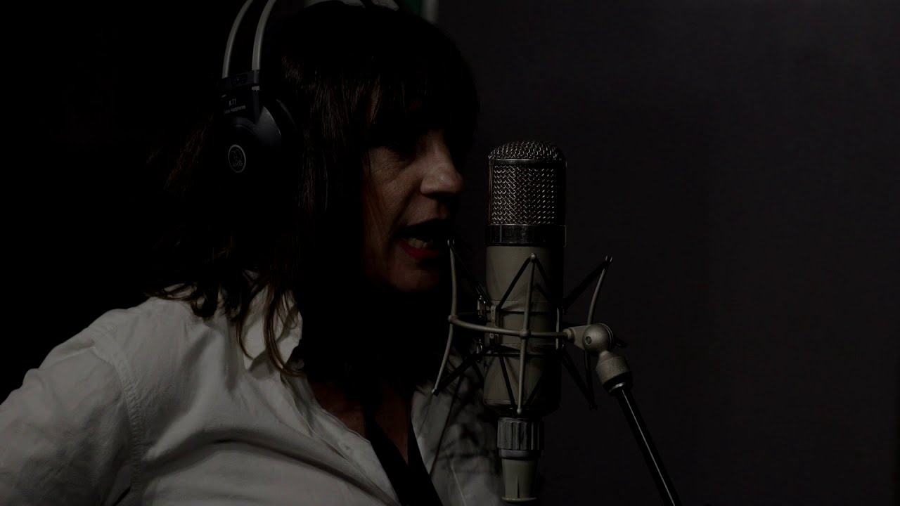 Penny Ikinger - Boys In Town (Divinyls cover)