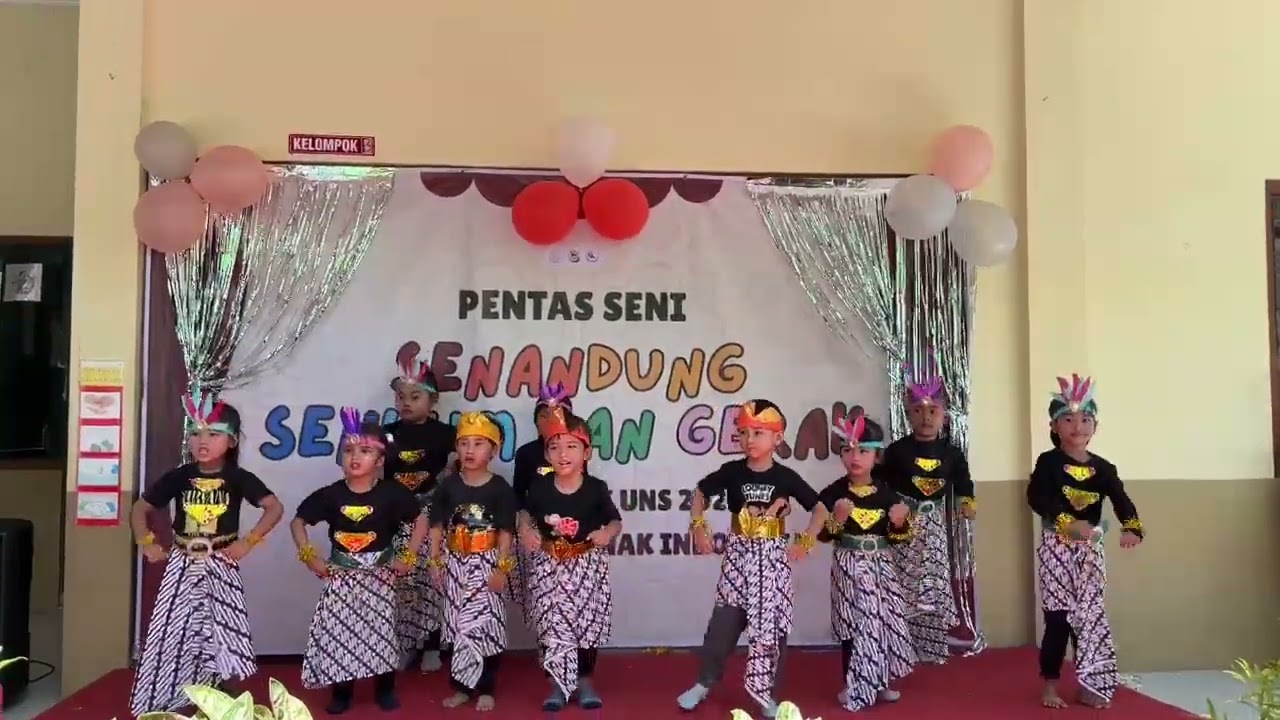 pentas seni anak anak TK ampar ampar pisang