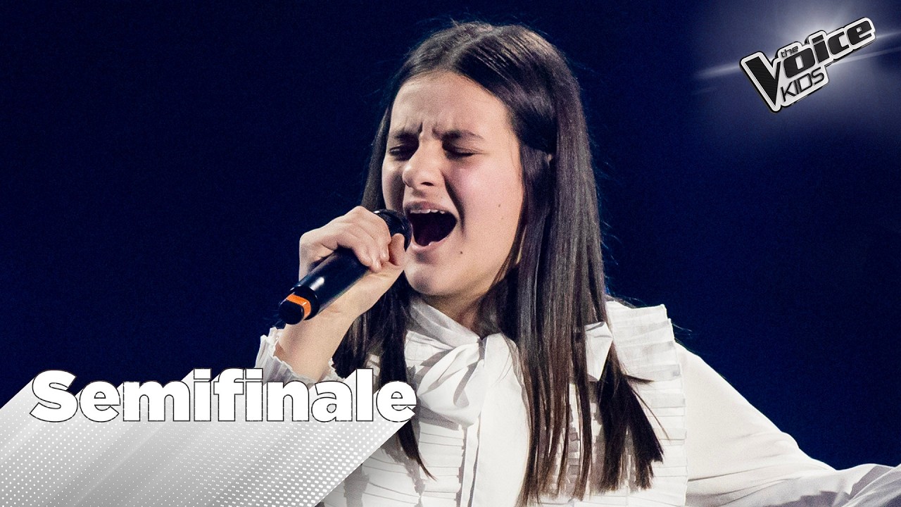Michela emoziona con “La voce del silenzio” di Mina | The Voice Kids Italy Semifinale