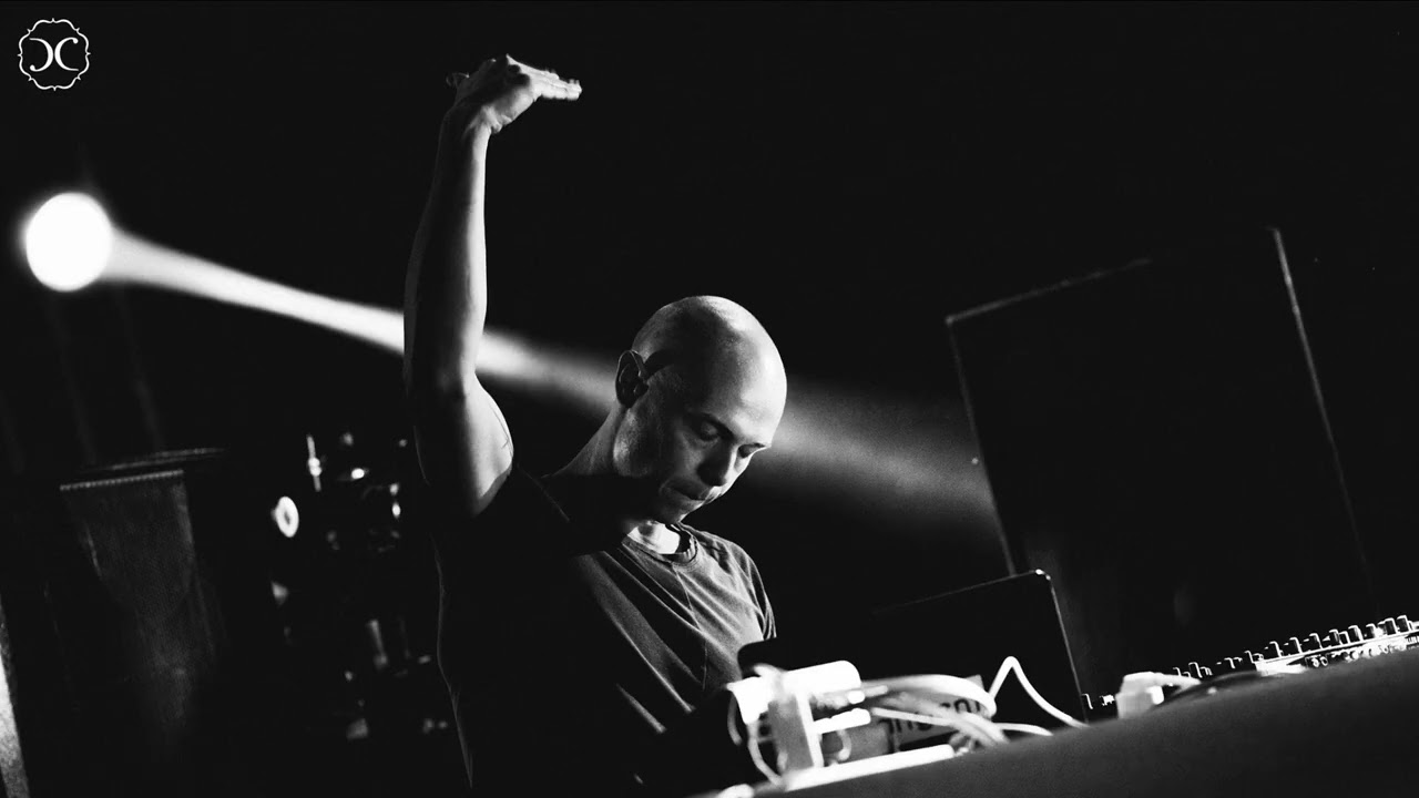 Recondite &ndash; Ens Lucis (Original Mix)