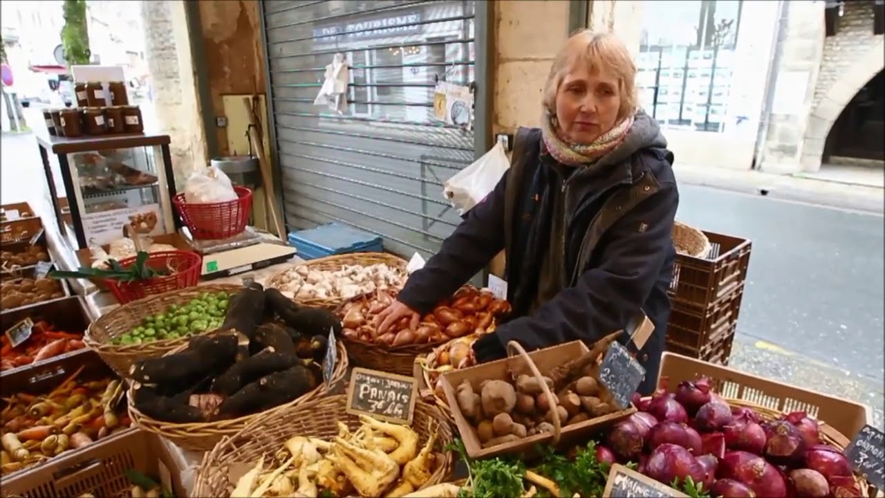Votre plus beau marché : le marché du Bugue (24)