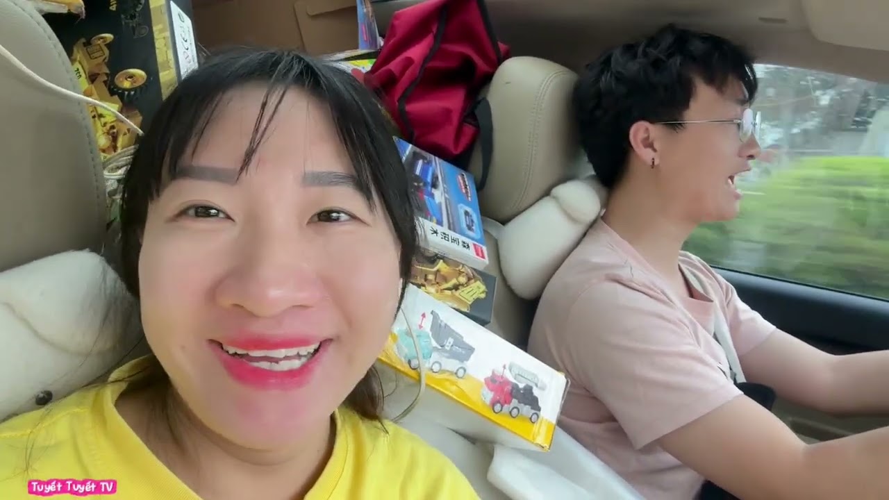 Chị Tuyết Chuyển Cửa Hàng Về Quê Vì Bán Bị Ế Quá Nhiều - Liệu Chị Tuyết Có Trở Lại Hà Nội 