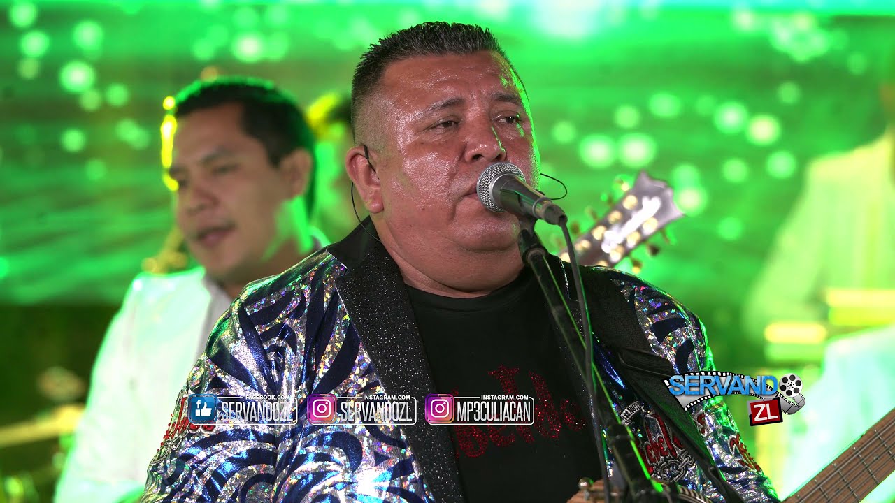 Los Nuevos Rebeldes Ft. Banda Punto Medio - El Cajoncito (En Vivo 2021)