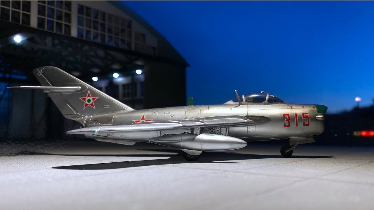 MiG-17PF 'Fresco' - Hungarian People's Army, 1972 - Airfix - 1:72 plastic aircraft model