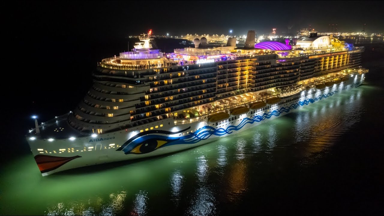 AIDA Cruises and Nova departing Southampton berth 102. @cruiseship #cruiseship 5th March 2026