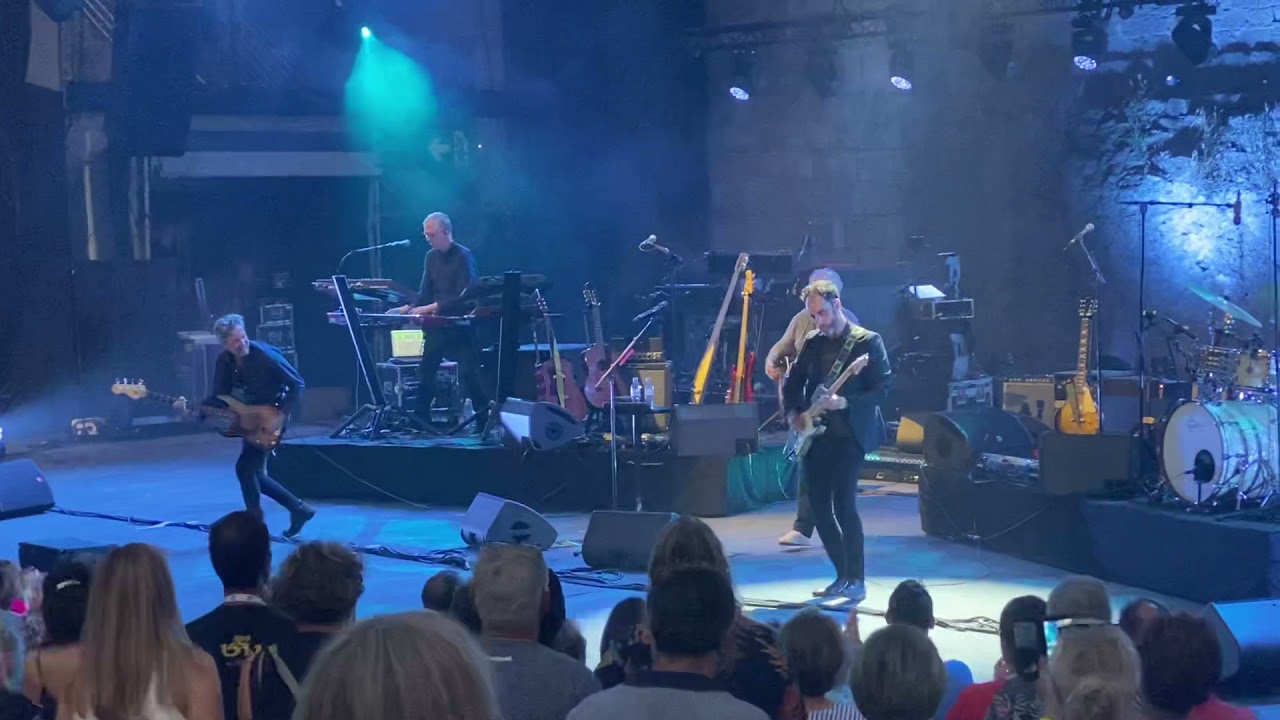 [FESTIVAL DE CARCASSONNE] Je me suis fait la belle | Louis Chedid