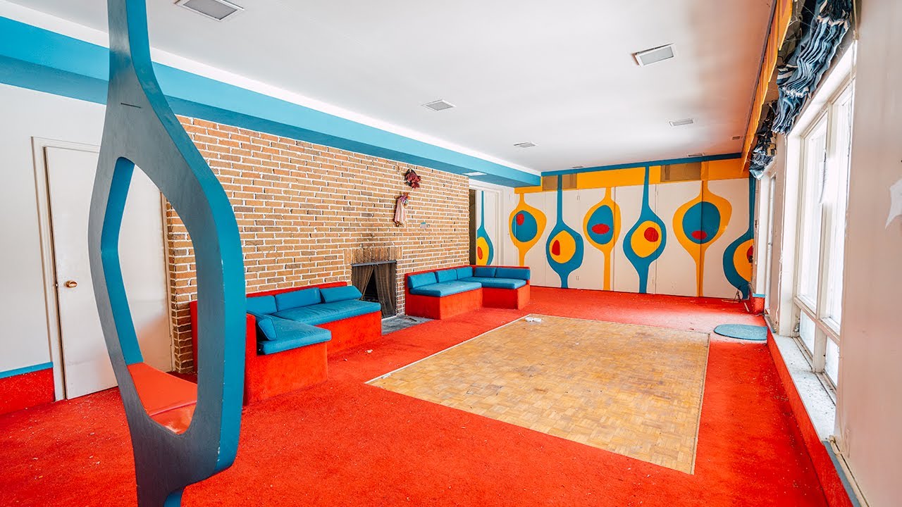 *UNTOUCHED SINCE 1962* Inside an Unbelievable Abandoned Mid Century Modern Time Capsule Mansion!
